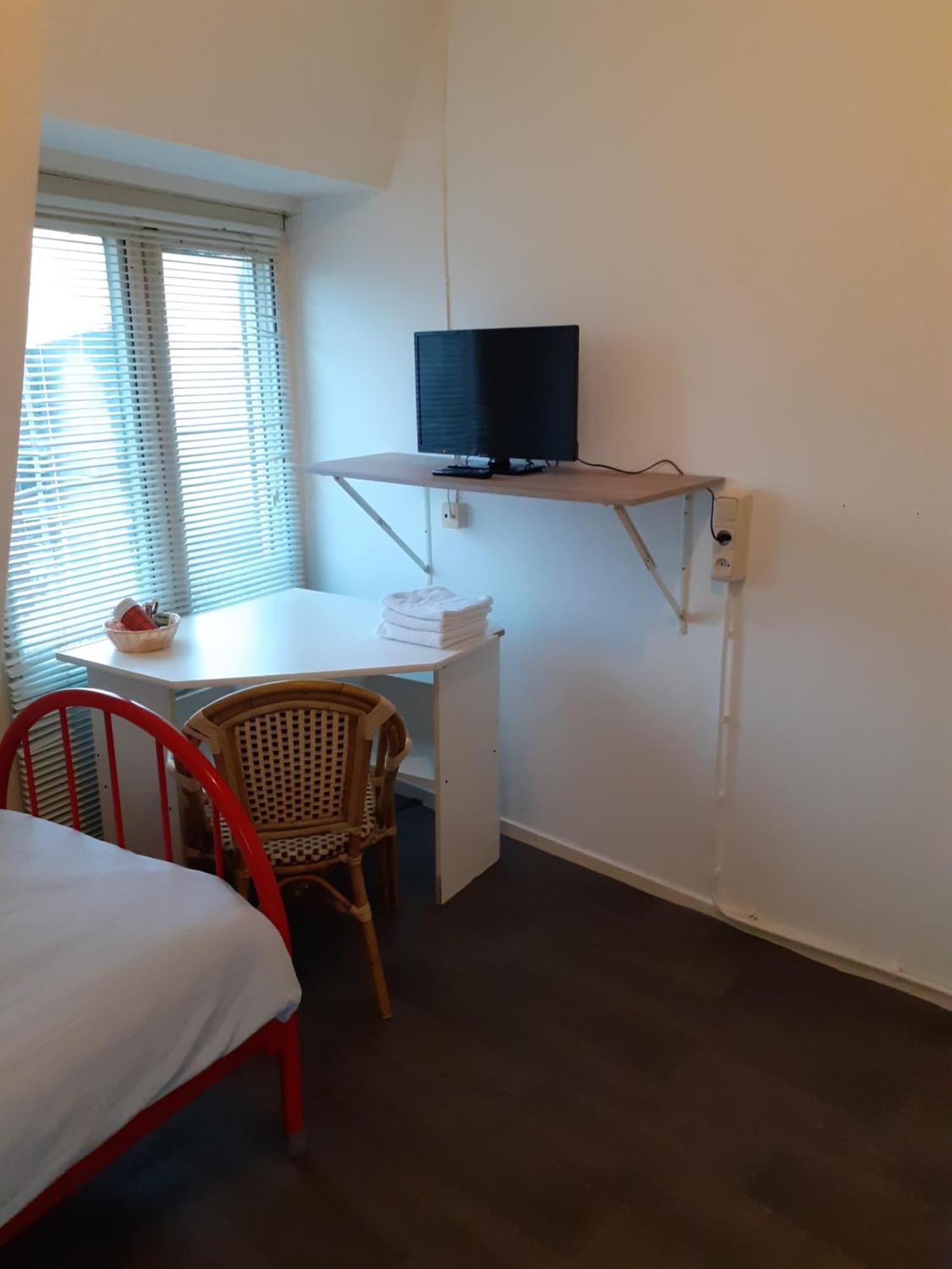 Pension Tivoli Groninga Habitación foto